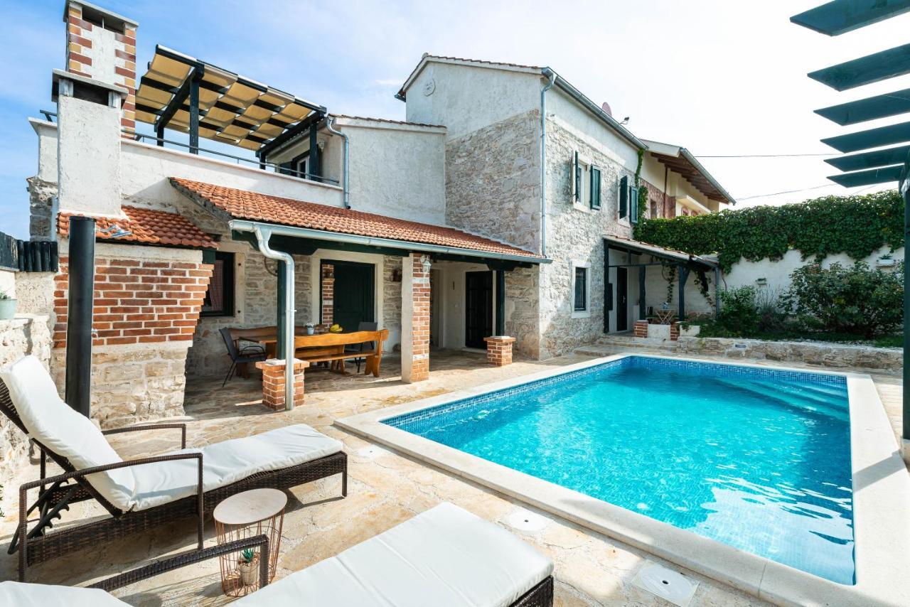 Villa Mia Сукошан Экстерьер фото